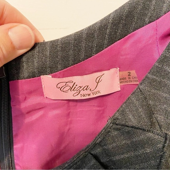 Eliza J |  Bodycon Pinstripe Mini Cap Sleeve Dress Size 2 - Picture 3 of 9